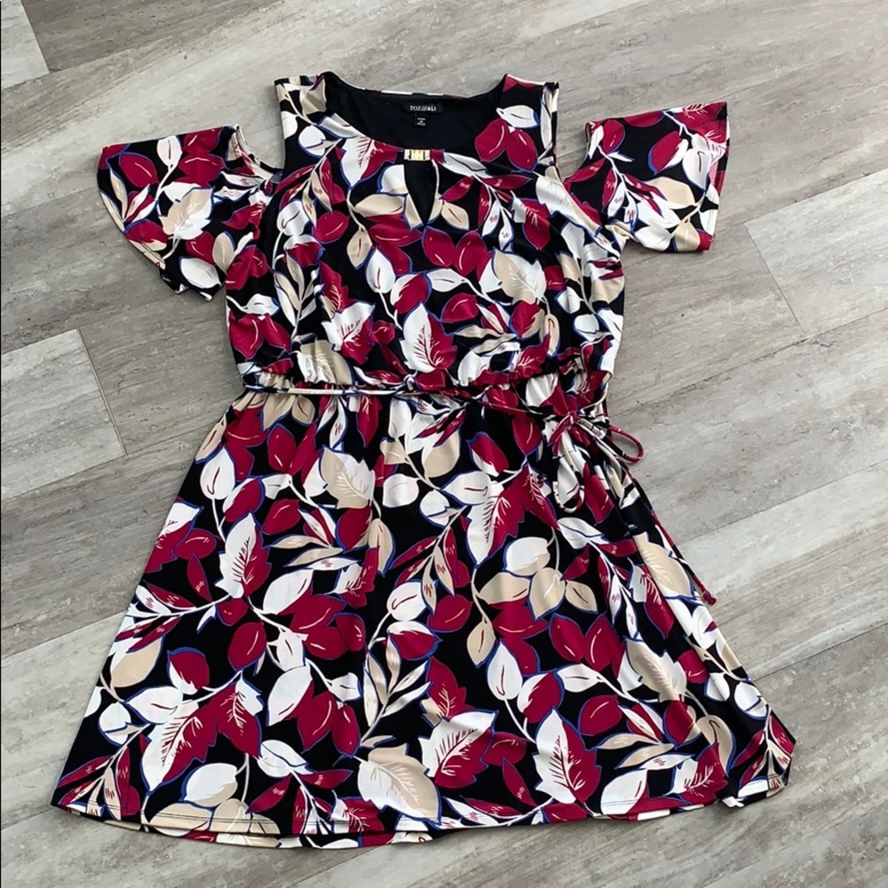 ROZ & ALI knee length off shoulder dress size 1X